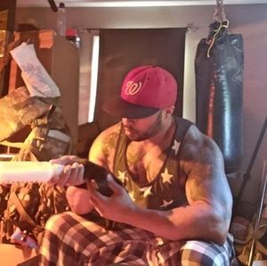 Meet your Posher, Thai